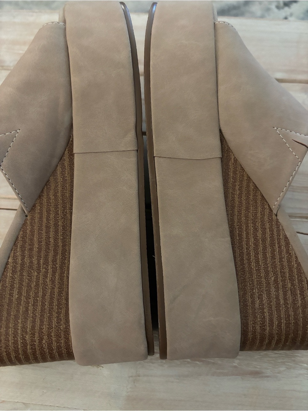 Jessica Carlyle Nude Tan Platform Slide Sandals size 7 - Picture 5 of 6